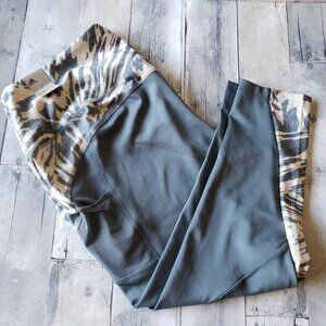 NWT - Adidas Women's U-4-U 7/8 Plus Size Tights – Size 4X